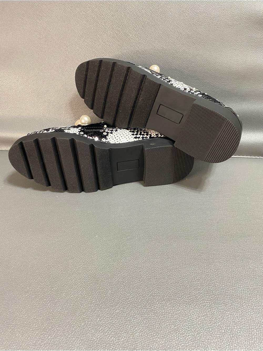 NIB Betsey Johnson Harloe Embellished Loafers - Picture 5 of 5
